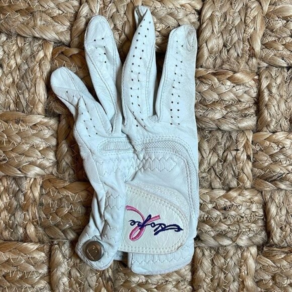 Wilson Ladies Left Golf GloveRight Handed Golfer White